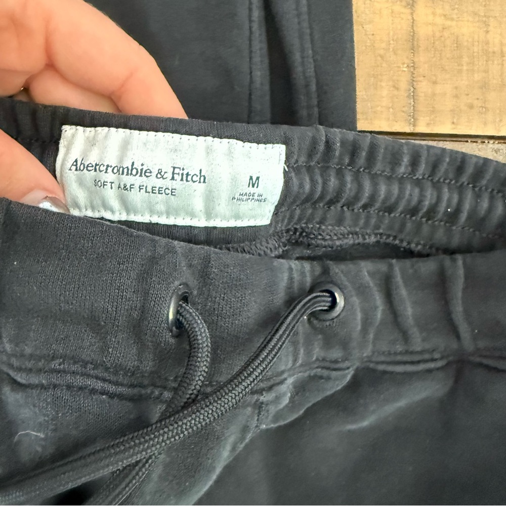 Abercrombie & Fitch Black Soft Fleece Pants - Picture 2 of 3